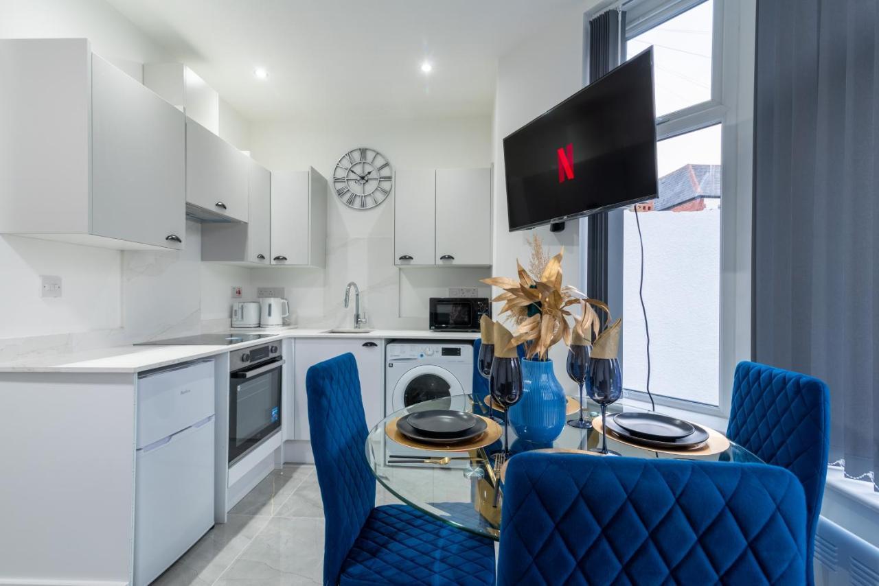 Cardiff Luxe Living Apartments מראה חיצוני תמונה
